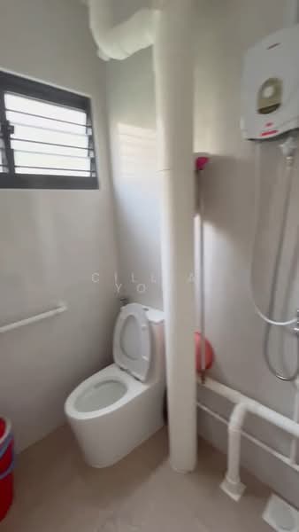 354 Yishun Ring Road, 354 Yishun Ring Road, Room Rental, 150 sqft, HDB Flat For Rent, by Cillia Yow, 500176249 - Bathroom - PropertyGuru.com.sg