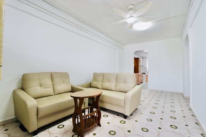 404 Ang Mo Kio Avenue 10, 404 Ang Mo Kio Avenue 10, 2 Bedrooms, 721 sqft, HDB Flat For Rent, by Alice Ng 黄素芳, 500176254 - Living Room - PropertyGuru.com.sg