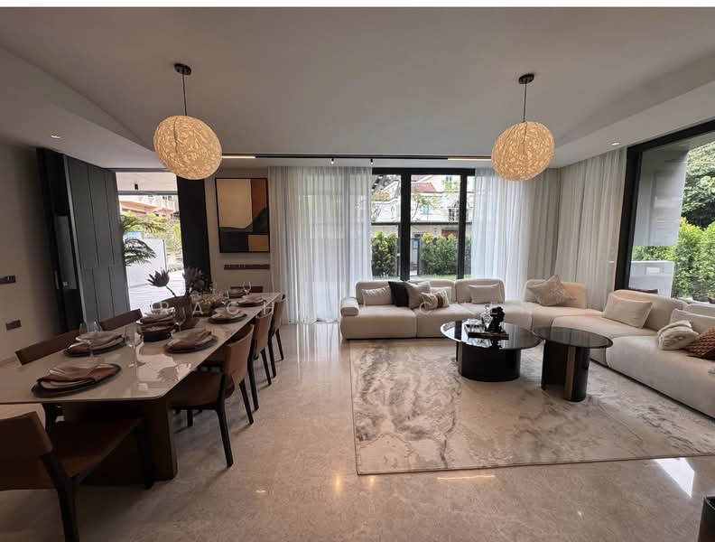 Greenbank Park, Greenbank Park, 5 Bedrooms, 5,446 sqft, Semi-Detached House For Sale, by Rachael Chen, 500176265 - Living Room - PropertyGuru.com.sg