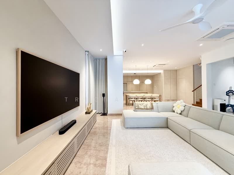 Telok Kurau. Best Location. Well Reno. Cozy Semi D. Solar Powered. 1Km To Tao Nan, Telok Kurau, Dunbar Walk, 6 Bedrooms, 4,800 sqft, Semi-Detached House For Rent, by Tricia Ong, 500176273 - Living Room - PropertyGuru.com.sg