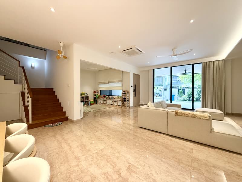 Telok Kurau. Best Location. Well Reno. Cozy Semi D. Solar Powered. 1Km To Tao Nan, Telok Kurau, Dunbar Walk, 6 Bedrooms, 4,800 sqft, Semi-Detached House For Rent, by Tricia Ong, 500176273 - Living Room - PropertyGuru.com.sg