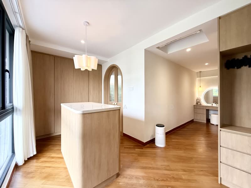 Telok Kurau. Best Location. Well Reno. Cozy Semi D. Solar Powered. 1Km To Tao Nan, Telok Kurau, Dunbar Walk, 6 Bedrooms, 4,800 sqft, Semi-Detached House For Rent, by Tricia Ong, 500176273 - Interior - PropertyGuru.com.sg