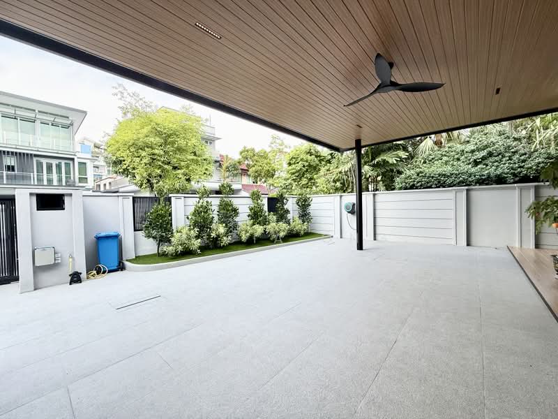 Telok Kurau. Best Location. Well Reno. Cozy Semi D. Solar Powered. 1Km To Tao Nan, Telok Kurau, Dunbar Walk, 6 Bedrooms, 4,800 sqft, Semi-Detached House For Rent, by Tricia Ong, 500176273 - Exterior - PropertyGuru.com.sg