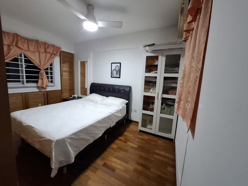 110C Punggol Field, 110C Punggol Field, 3 Bedrooms, 915 sqft, HDB Flat For Sale, by A Tharma Tharma, 500176291 - Bedroom - PropertyGuru.com.sg
