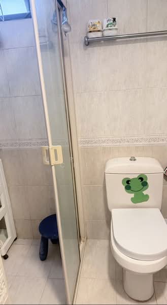 East Meadows, 32 Tanah Merah Kechil Road, 1 Bedroom, 120 sqft, Condominium For Rent, by Mar Inn Chee, 500176293 - Bathroom - PropertyGuru.com.sg