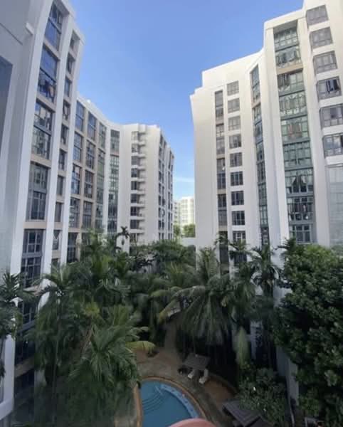 East Meadows, 32 Tanah Merah Kechil Road, 1 Bedroom, 120 sqft, Condominium For Rent, by Mar Inn Chee, 500176293 - Exterior - PropertyGuru.com.sg