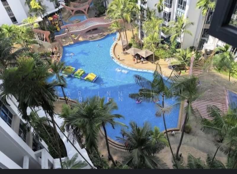 East Meadows, 32 Tanah Merah Kechil Road, 1 Bedroom, 120 sqft, Condominium For Rent, by Mar Inn Chee, 500176293 - Pool - PropertyGuru.com.sg