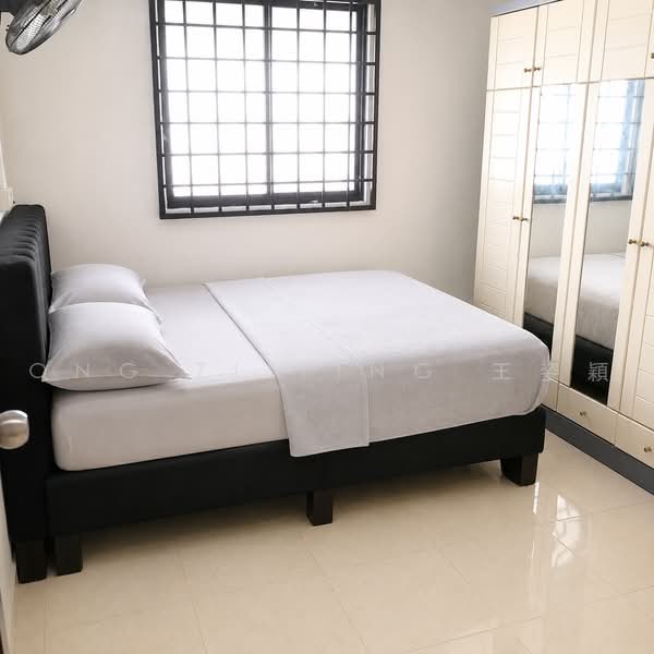 704 Yishun Avenue 5, 704 Yishun Avenue 5, Sembawang / Yishun, 2 Bedrooms, 731 sqft, HDB Flat For Sale, by Ong Zi Ying 王姿穎, 500176297 - Common Bedroom - PropertyGuru.com.sg