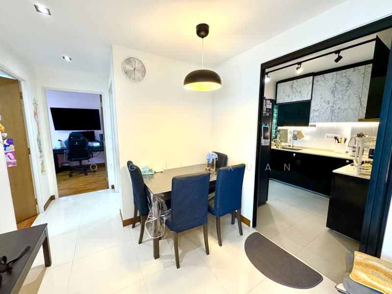 316A Punggol Way, 316A Punggol Way, 2 Bedrooms, 732 sqft, HDB Flat For Sale, by Ong Jia Xuan, 500176301 - Kitchen - PropertyGuru.com.sg