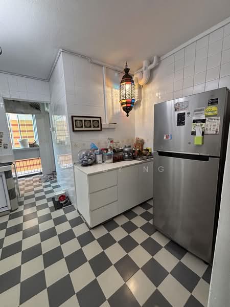 159 Pasir Ris Street 13, 159 Pasir Ris Street 13, Room Rental, 300 sqft, HDB Flat For Rent, by Sandy Ng, 500176303 - Kitchen - PropertyGuru.com.sg