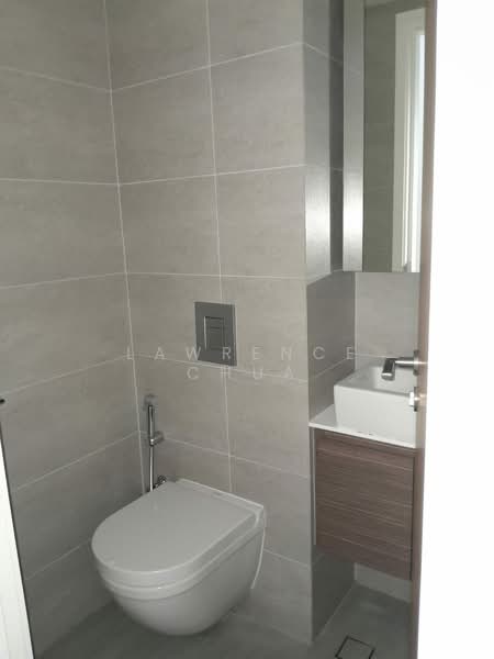 West Bay Condo, 50 West Coast Crescent, Room Rental, 65 sqft, Condominium For Rent, by Lawrence Chua, 500176319 - Bathroom - PropertyGuru.com.sg