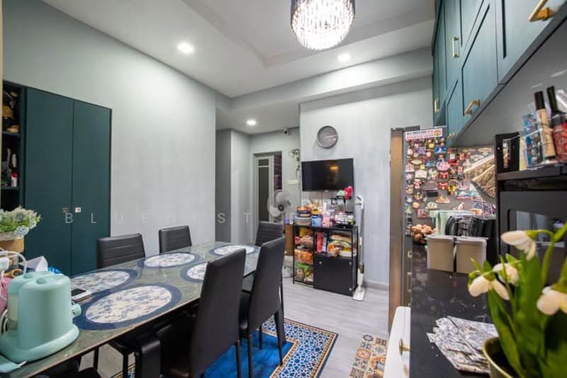 The Lakeshore, 33 Jurong West Street 41, 3 Bedrooms, 1,195 sqft, Condominium For Sale, by KENNETH CHUA, 500176346 - Dining Room - PropertyGuru.com.sg