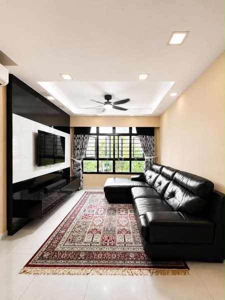 635B Senja Road, 635B Senja Road, 3 Bedrooms, 991 sqft, HDB Flat For Sale, by FATIMAH ABDULLAH, 500176352 - Living Room - PropertyGuru.com.sg