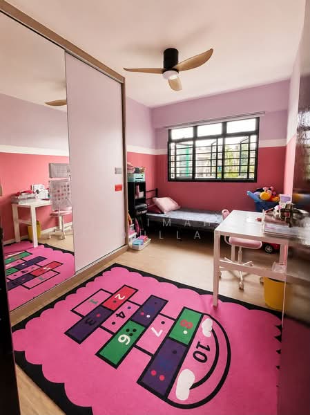 635B Senja Road, 635B Senja Road, 3 Bedrooms, 991 sqft, HDB Flat For Sale, by FATIMAH ABDULLAH, 500176352 - Common Bedroom - PropertyGuru.com.sg