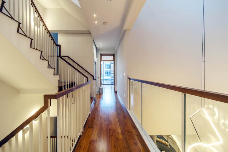 Luxus Hills, 65 Luxus Hill Drive, 5 Bedrooms, 3,600 sqft, Terraced House For Sale, by Jerlyn Yan, 500176353 - Corridor - PropertyGuru.com.sg