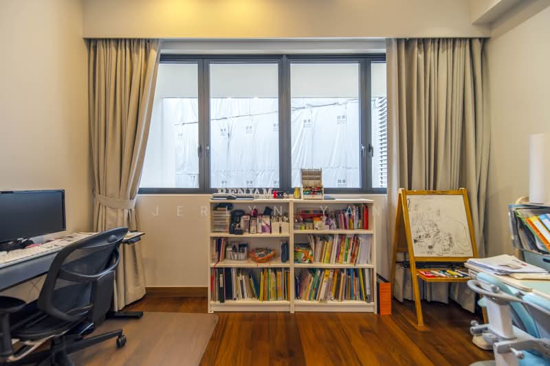 Luxus Hills, 65 Luxus Hill Drive, 5 Bedrooms, 3,600 sqft, Terraced House For Sale, by Jerlyn Yan, 500176353 - Study - PropertyGuru.com.sg