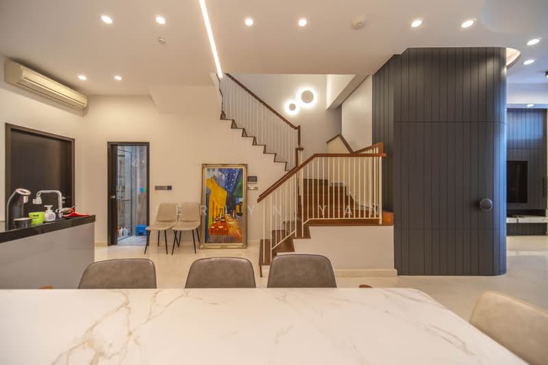 Luxus Hills, 65 Luxus Hill Drive, 5 Bedrooms, 3,600 sqft, Terraced House For Sale, by Jerlyn Yan, 500176353 - Interior - PropertyGuru.com.sg