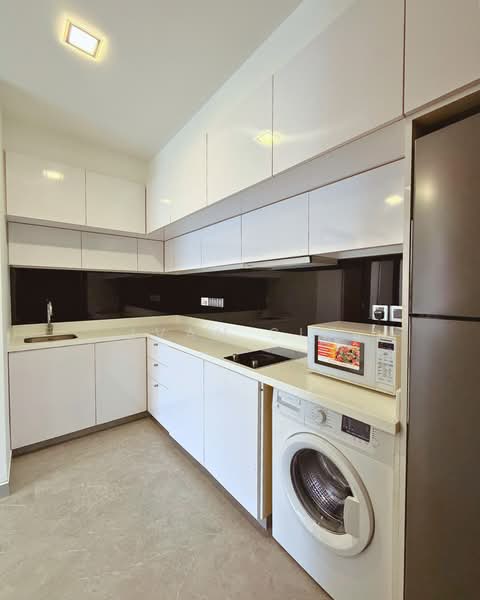 Alexis, 356 Alexandra Road, Room Rental, 150 sqft, Condominium For Rent, by Ivan Sim, 500176356 - Kitchen - PropertyGuru.com.sg