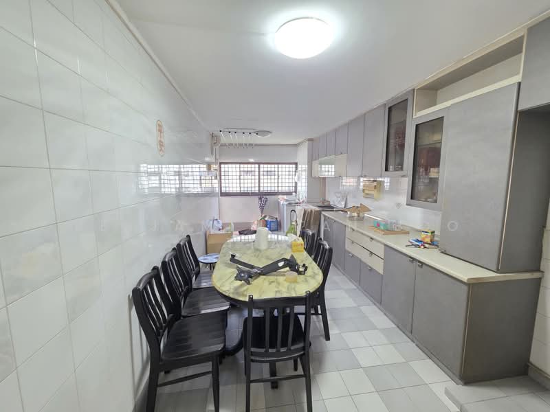 56 Telok Blangah Heights, 56 Telok Blangah Heights, 3 Bedrooms, 990 sqft, HDB Flat For Sale, by Benjamin Tan Boo Tian, 500176361 - Kitchen - PropertyGuru.com.sg