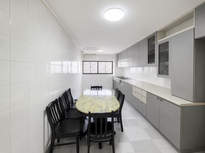 56 Telok Blangah Heights, 56 Telok Blangah Heights, 3 Bedrooms, 990 sqft, HDB Flat For Sale, by Benjamin Tan Boo Tian, 500176361 - Kitchen - PropertyGuru.com.sg