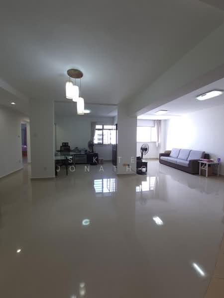 302D Anchorvale Link, 302D Anchorvale Link, 4 Bedrooms, 1,400 sqft, HDB Flat For Sale, by S K Teo Jonathon, 500176363 - Living Room - PropertyGuru.com.sg