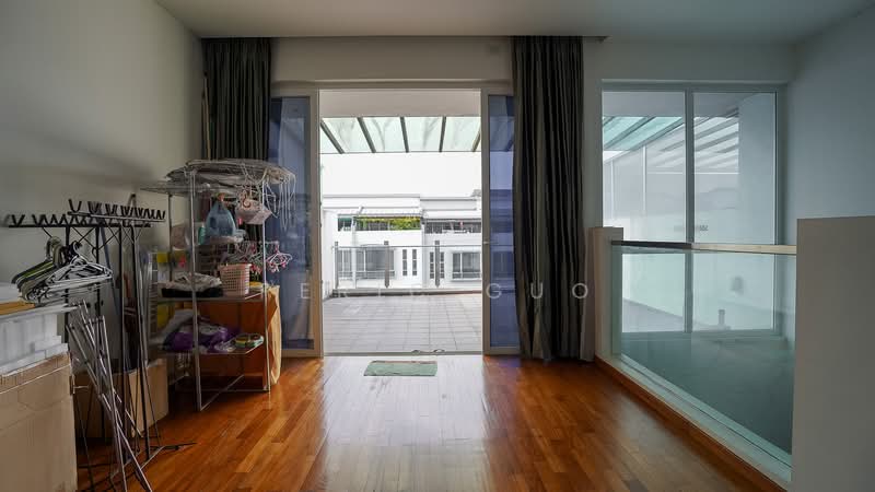 Penaga Place | Spacious 7-Bedroom Landed Home Near Sembawang Park & Beach, Penaga Place, 7 Bedrooms, 4,300 sqft, Terraced House For Sale, by Peric Guo, 500176367 - Balcony - PropertyGuru.com.sg