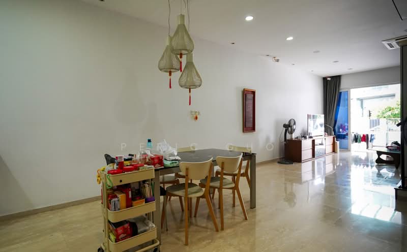 Penaga Place | Spacious 7-Bedroom Landed Home Near Sembawang Park & Beach, Penaga Place, 7 Bedrooms, 4,300 sqft, Terraced House For Sale, by Peric Guo, 500176367 - Dining Room - PropertyGuru.com.sg