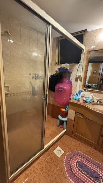 Kentish Lodge, 3 Oxford Road, 3 Bedrooms, 1,259 sqft, Condominium For Sale, by Joyce Lim, 500176368 - Bathroom - PropertyGuru.com.sg