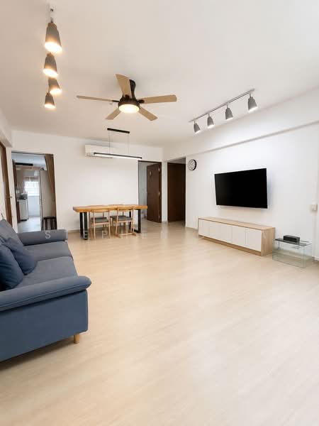 276 Tampines Street 22, 276 Tampines Street 22, 3 Bedrooms, 1,119 sqft, HDB Flat For Sale, by Stephen Chua, 500176373 - Living Room - PropertyGuru.com.sg