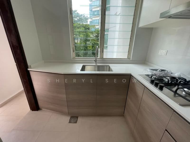 Robin Regalia, 35 Robin Road, 3 Bedrooms, 861 sqft, Condominium For Rent, by Sheryl Seow, 500176415 - Kitchen - PropertyGuru.com.sg