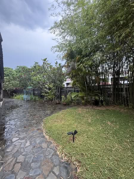 HUA GUAN BEE SAN few mins to KAP MRT, , 4 Bedrooms, 2,400 sqft, Semi-Detached House For Sale, by Rachel Tan, 500176417 - Garden - PropertyGuru.com.sg