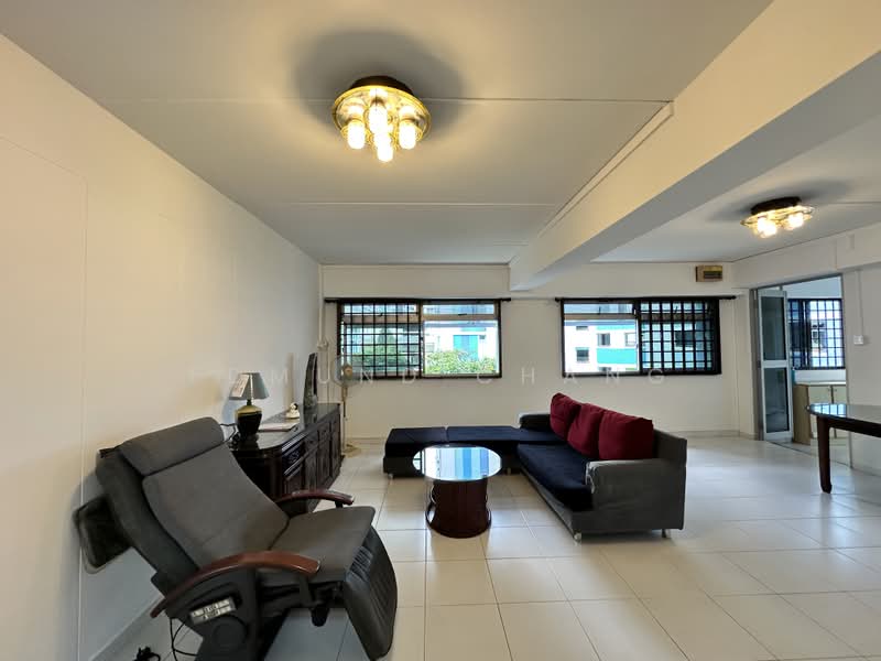 346 Choa Chu Kang Loop, 346 Choa Chu Kang Loop, 4 Bedrooms, 1,323 sqft, HDB Flat For Sale, by Edmund Chang, 500176422 - Living Room - PropertyGuru.com.sg