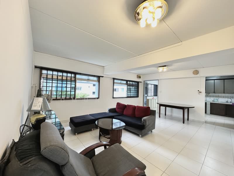 346 Choa Chu Kang Loop, 346 Choa Chu Kang Loop, 4 Bedrooms, 1,323 sqft, HDB Flat For Sale, by Edmund Chang, 500176422 - Living Room - PropertyGuru.com.sg
