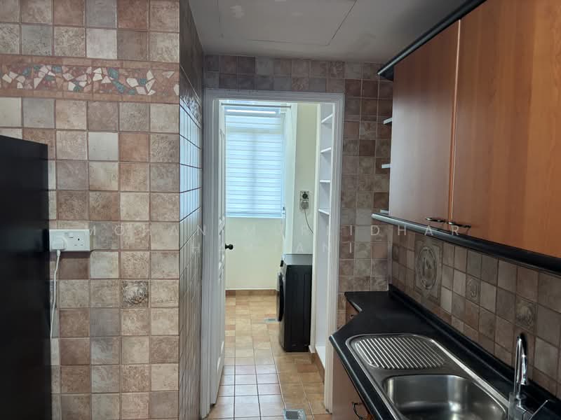 Crescendo Park, 6 Jalan Tua Kong, 4 Bedrooms, 2,518 sqft, Condominium For Rent, by Mohan Murlidhar Harjani, 500176427 - Kitchen - PropertyGuru.com.sg