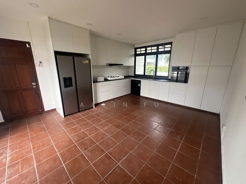 Barker Road, Barker Road, 6 Bedrooms, 8,000 sqft, Bungalow House For Rent, by Alvin Fu, 500176430 - Kitchen - PropertyGuru.com.sg