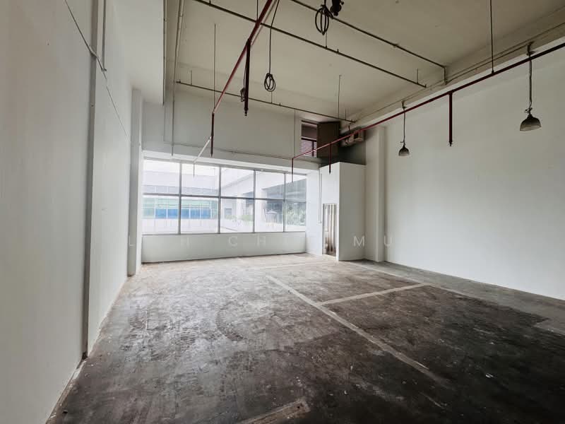 Wcega Plaza, 1 Bukit Batok Crescent, 2,411 sqft, Light Industrial (B1) For Sale, by Loh Chee Mun, 500176431 - Interior - CommercialGuru.com.sg