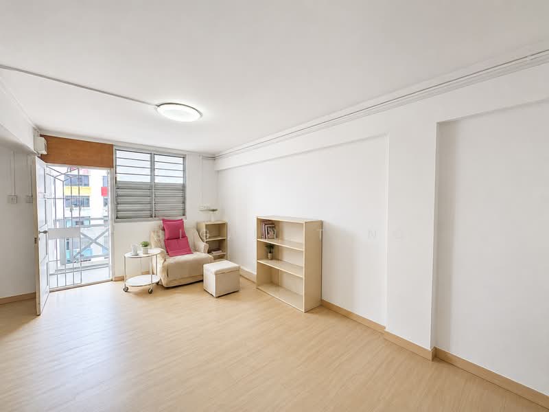 51 Circuit Road, 51 Circuit Road, 1 Bedroom, 452 sqft, HDB Flat For Sale, by Abigail Tang, 500176444 - Living Room - PropertyGuru.com.sg