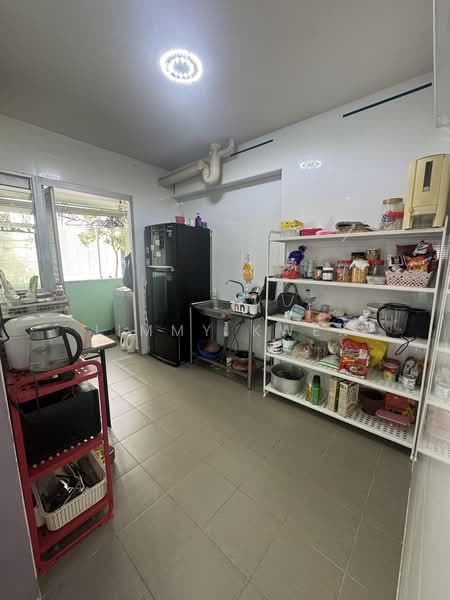 130A Canberra Crescent, 130A Canberra Street, 2 Bedrooms, 731 sqft, HDB Flat For Sale, by Jimmy Kwek, 500176456 - Kitchen - PropertyGuru.com.sg