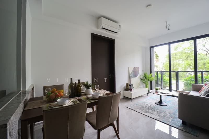 Tembusu Grand, 94 Jalan Tembusu, 2 Bedrooms, 667 sqft, Condominium For Sale, by Vincent Kwok, 500176468 - Dining Room - PropertyGuru.com.sg