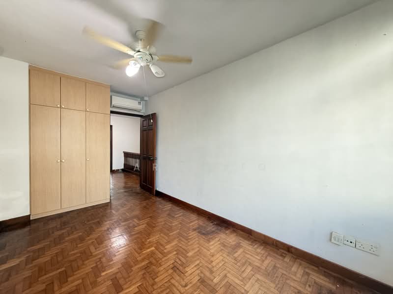 Seletar Hills Estate, Jalan Kelulat, 4 Bedrooms, 2,700 sqft, Corner Terrace For Rent, by Aaron Yeo, 500176473 - Bedroom - PropertyGuru.com.sg