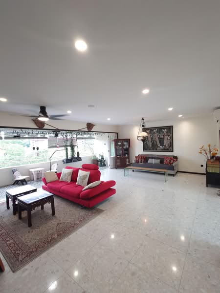Hillcrest Arcadia, 261 Arcadia Road, 3 Bedrooms, 1,711 sqft, Condominium For Sale, by John Lui, 500176479 - Living Room - PropertyGuru.com.sg