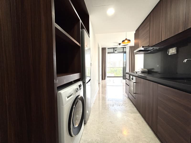 Pullman Residences, 18 Dunearn Road, 2 Bedrooms, 667 sqft, Condominium For Rent, by Melvin Lee, 500176498 - Kitchen - PropertyGuru.com.sg