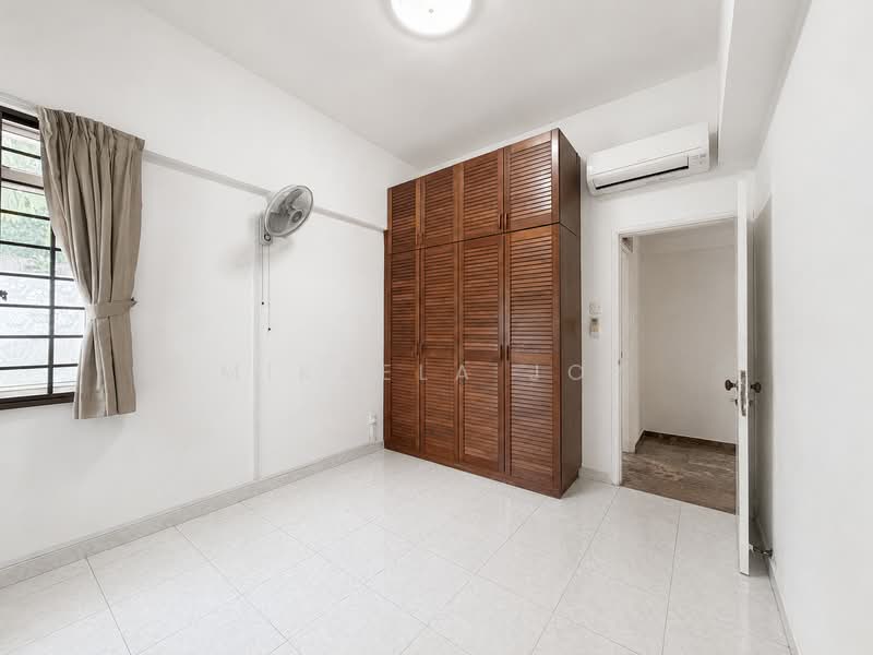 The Baycourt, 461A Upper East Coast Road, 4 Bedrooms, 1,680 sqft, Condominium For Rent, by Mikaela Joy, 500176503 - Bedroom - PropertyGuru.com.sg