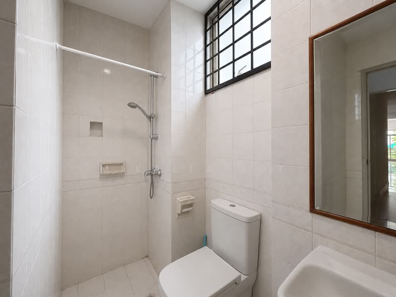 The Baycourt, 461A Upper East Coast Road, 4 Bedrooms, 1,680 sqft, Condominium For Rent, by Mikaela Joy, 500176503 - Bathroom - PropertyGuru.com.sg