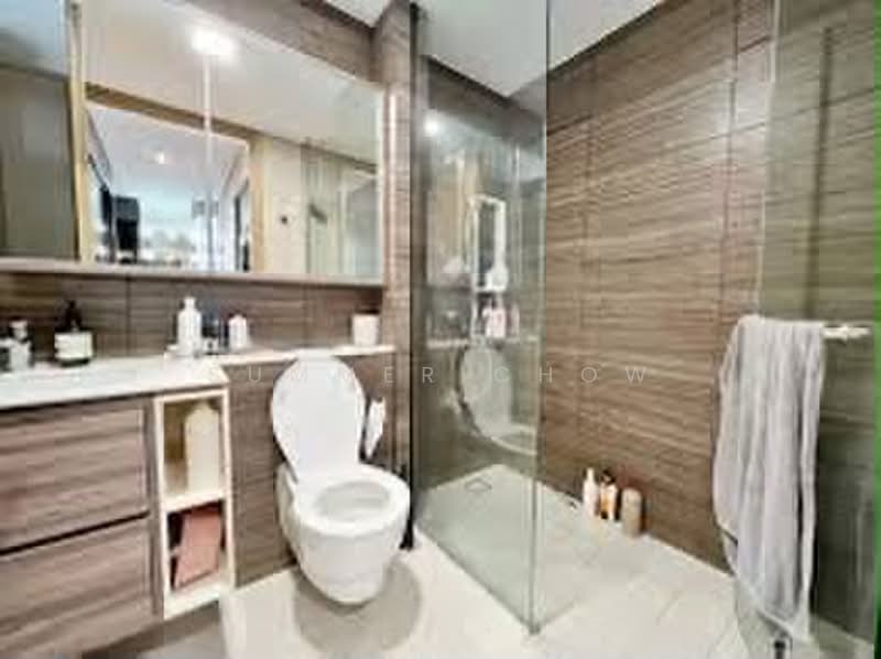 Coco Palms, 21 Pasir Ris Grove, Room Rental, 130 sqft, Condominium For Rent, by Summer Chow, 500176504 - Bathroom - PropertyGuru.com.sg
