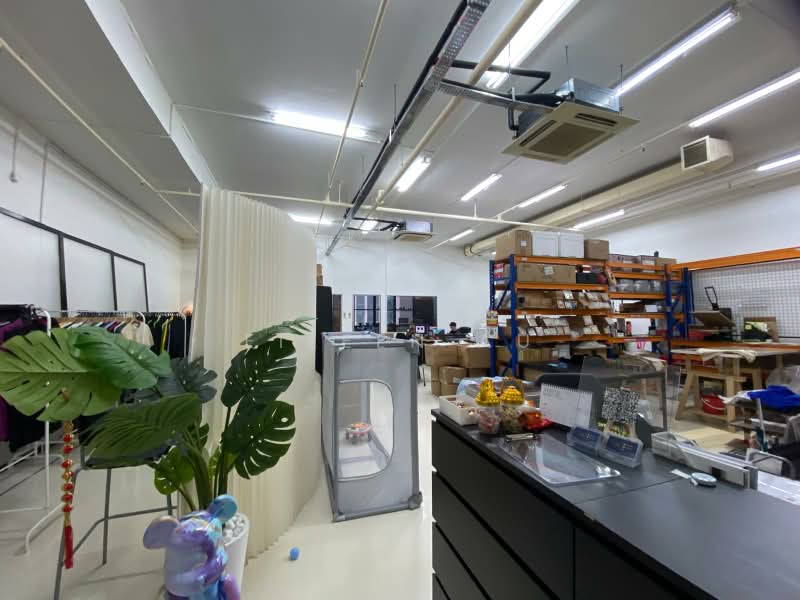 Ubi Techpark, 10 Ubi Crescent, Eunos / Geylang / Paya Lebar, 1,604 sqft, Light Industrial (B1) For Sale, by Eileen Au, 500176505 - Interior - CommercialGuru.com.sg