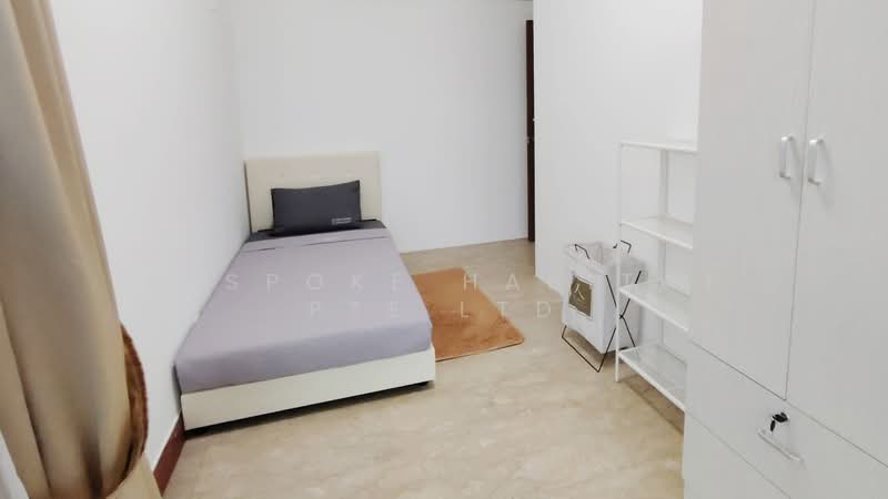 Parc Oasis, 41 Jurong East Avenue 1, Room Rental, 100 sqft, Condominium For Rent, by Bespoke Habitat Pte Ltd, 500176520 - 09-06 CR5 - PropertyGuru.com.sg