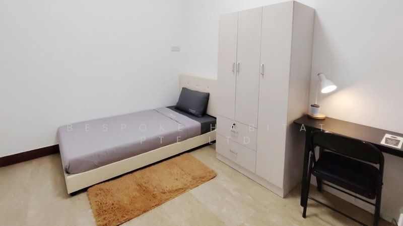 Parc Oasis, 41 Jurong East Avenue 1, Room Rental, 100 sqft, Condominium For Rent, by Bespoke Habitat Pte Ltd, 500176520 - 09-06 ECON6 - PropertyGuru.com.sg