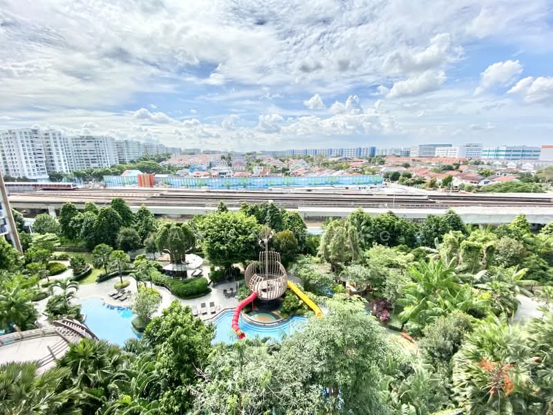 The Glades, 16 Bedok Rise, 4 Bedrooms, 1,378 sqft, Condominium For Sale, by Aaron Hong, 500176522 - Exterior - PropertyGuru.com.sg