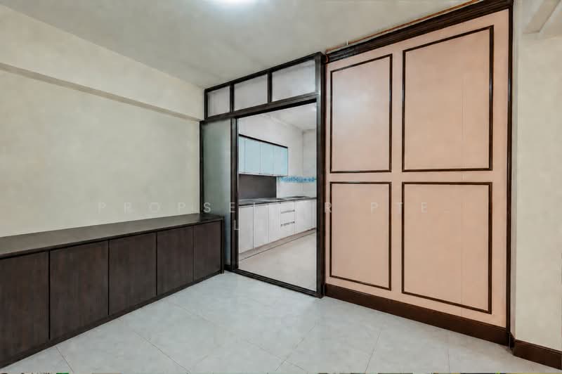 294 Choa Chu Kang Avenue 2, 294 Choa Chu Kang Avenue 2, 3 Bedrooms, 1,119 sqft, HDB Flat For Sale, by ADNIX LIU, 500176537 - Kitchen - PropertyGuru.com.sg